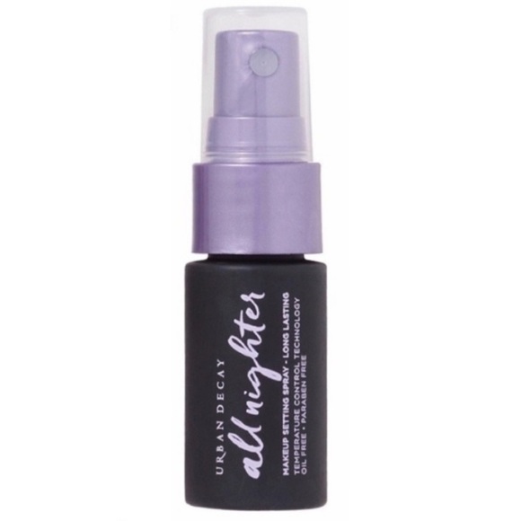 Urban Decay Other - 5/$25 • Urban Decay All Nighter Setting